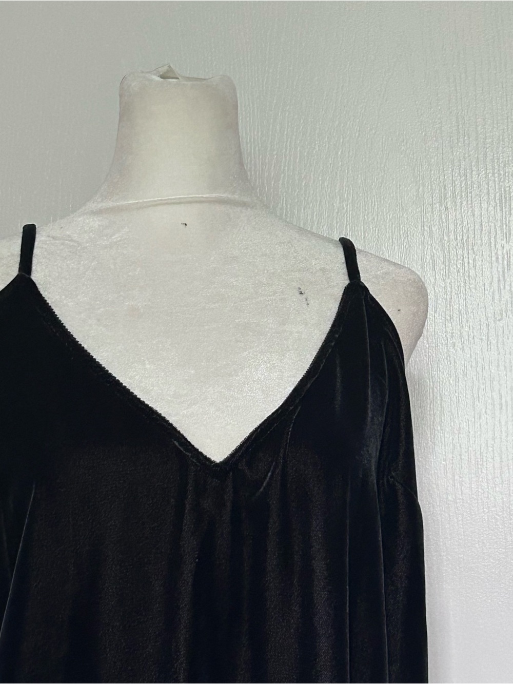 Old Navy Velvet Slip Dress with Side Slit Midnight Blue Size Large - Picture 5 of 9